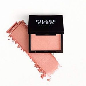 Phase zero making moves blusher /NIB/
